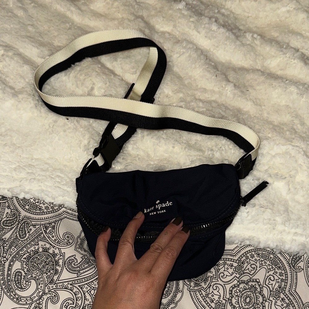 Kate Spade Navy and White Crossbody Bag